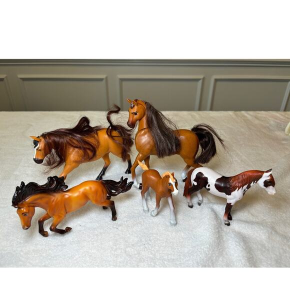 Lot of 5 DreamWorks Spirit Horses Action Figures, 2  Breyer Collectibles - Picture 12 of 13